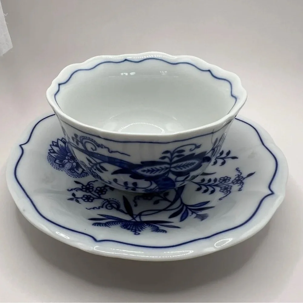 Czech Zwiebelmuster czech zwiebelmuster